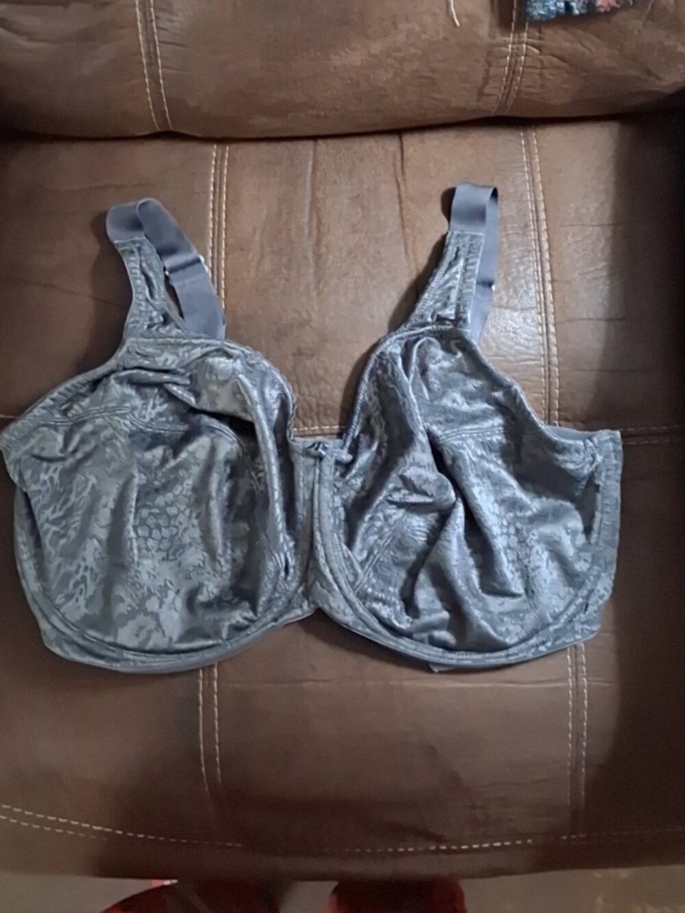 Modern movement bra 40H